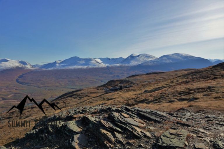 abisko-nationalpark-sights-aurora-sky-station