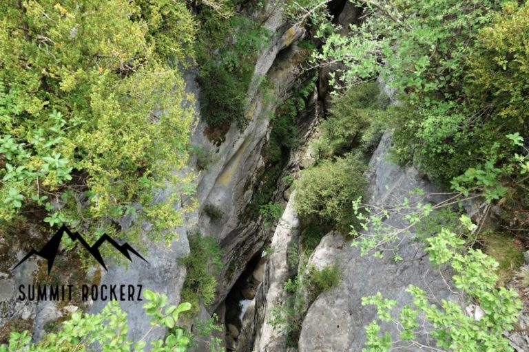 Blick in die Schlucht unter der Puente de Los Mallos